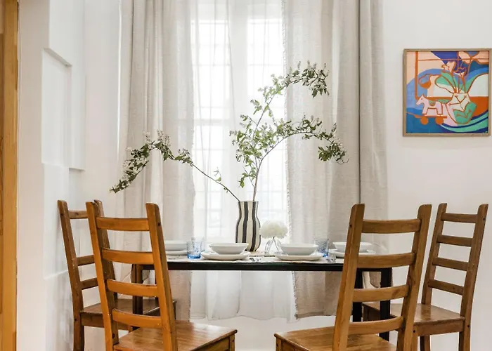 Oasis 5ppl - Tram At Doorstep Appartement