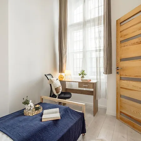 Διαμέρισμα Oasis 5ppl - Tram At Doorstep *